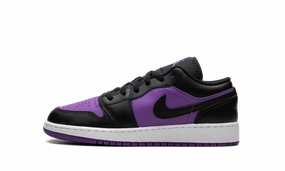 Structured ease Air Jordan 1 Low GS "Purple Venom"