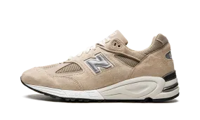 Mountain running 990v2 Made in USA "Kith - Tan"