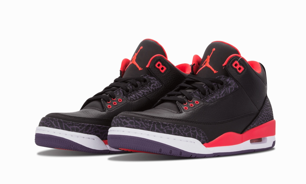 Weekend Walks Street Fashion Air Jordan 3 Retro "Crimson"