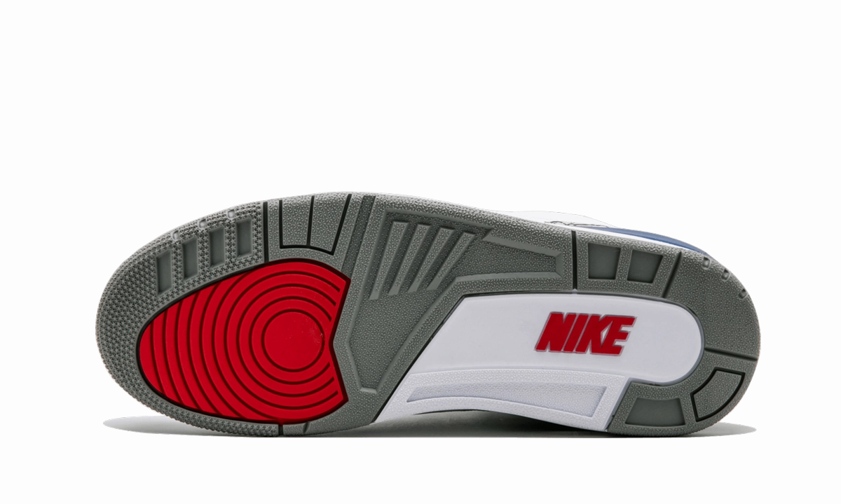 High Fashion Air Jordan 3 Retro OG "True Blue"