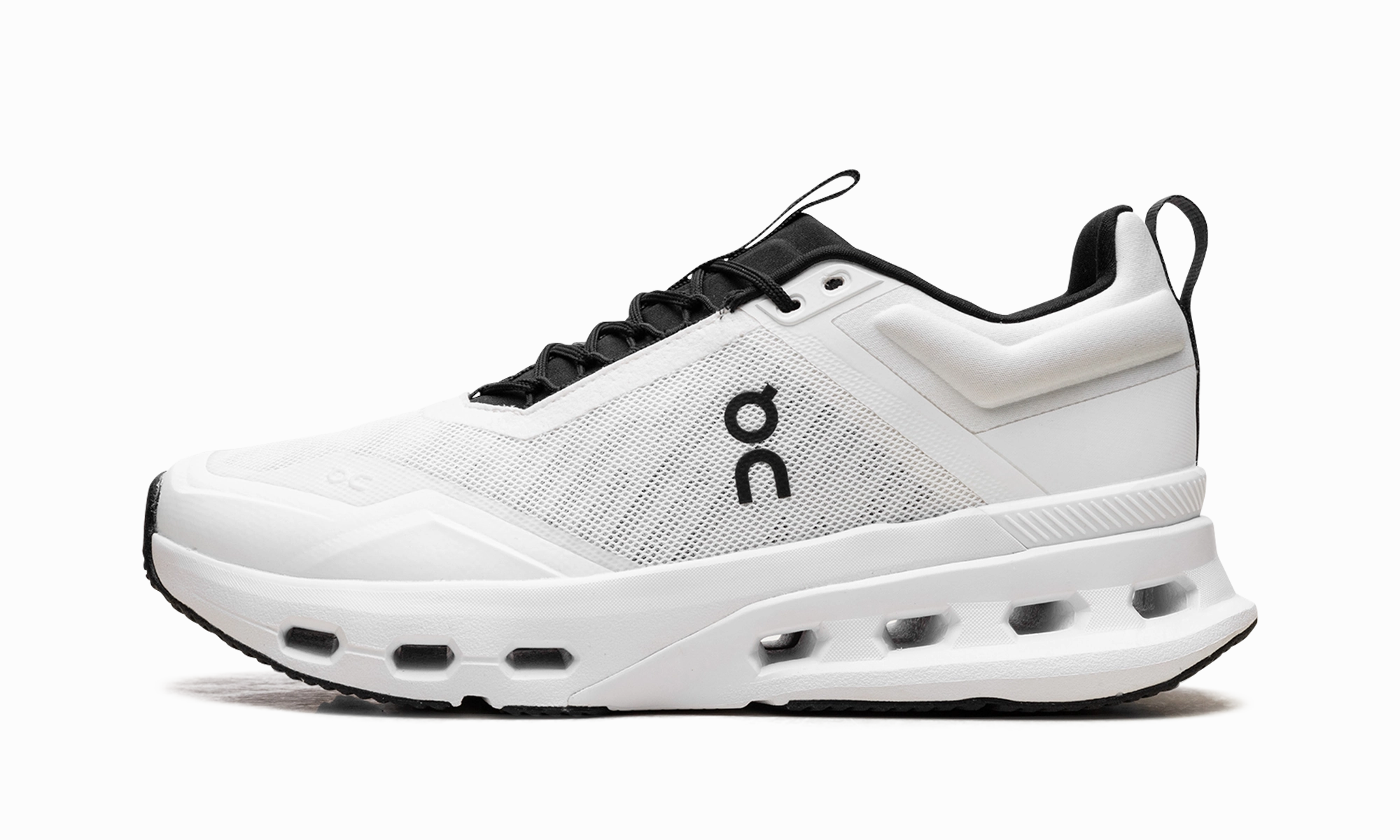 Active Comfort mesh - upper shoes On Cloudnova X WMNS "White Black"