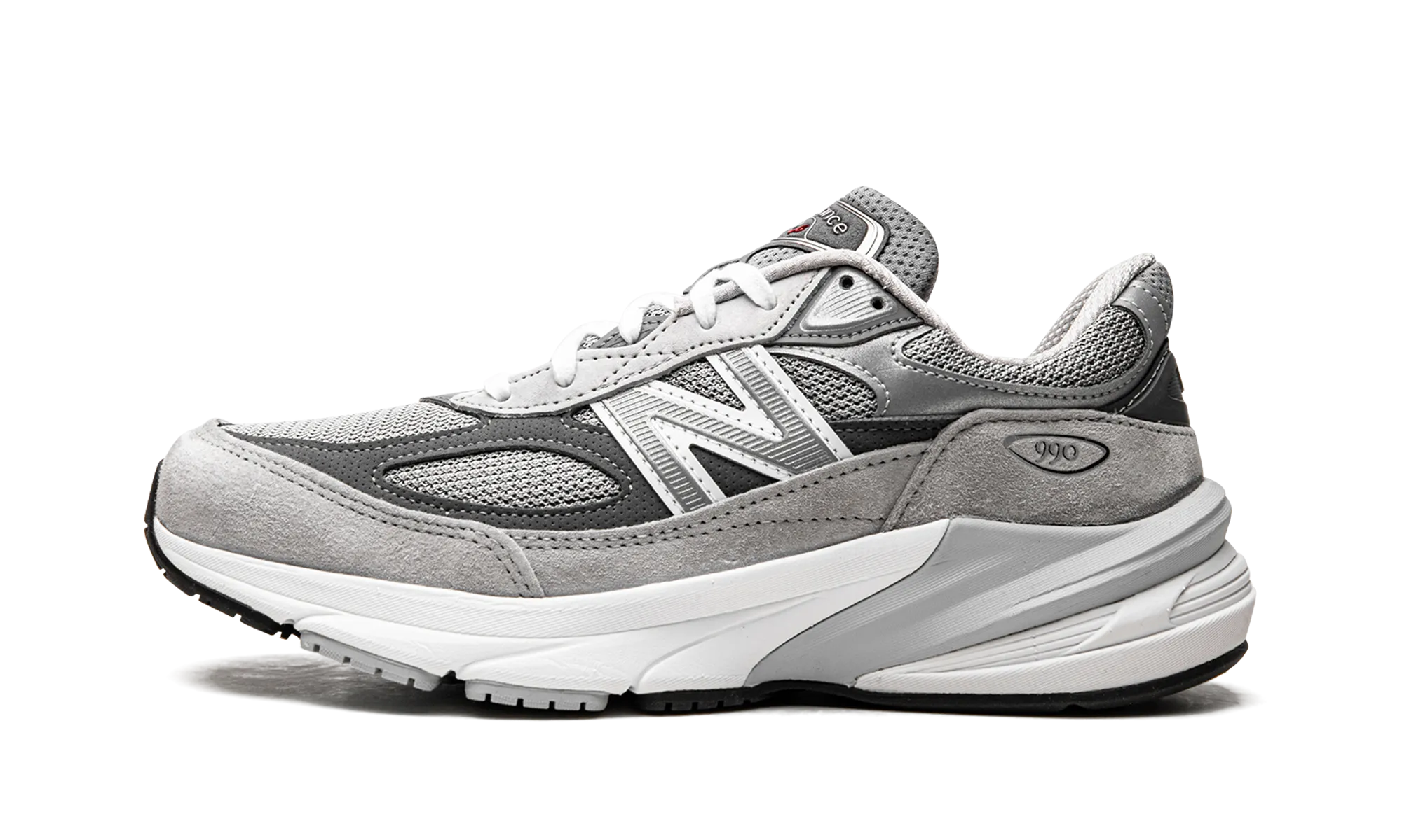running in a swamp area shoes Motion control 990v6 "Grey"