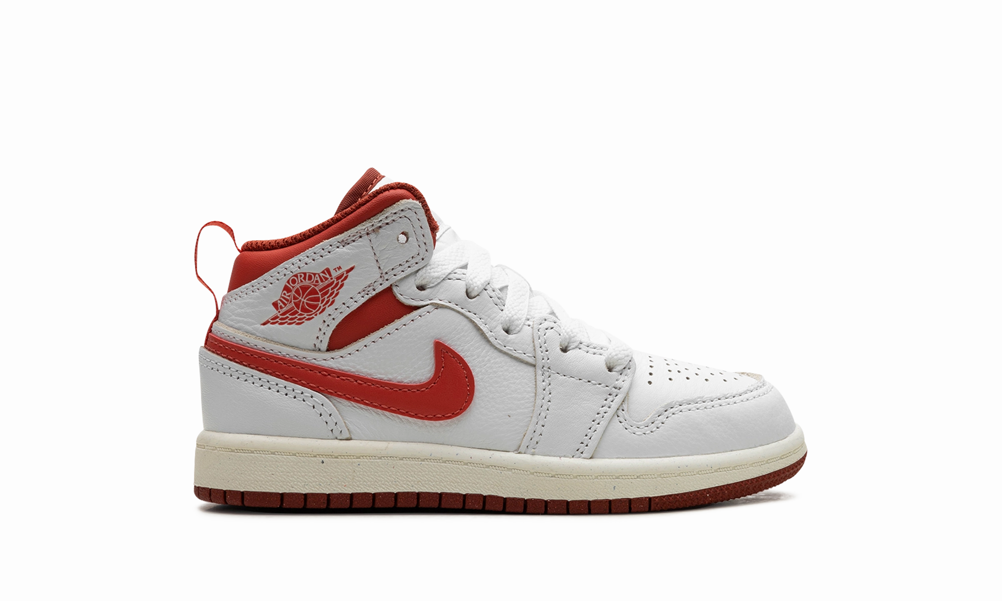 Quick Pace All terrain Air Jordan 1 Mid SE PS "White / Dune Red"