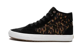 THE LIZZIE Deep Black