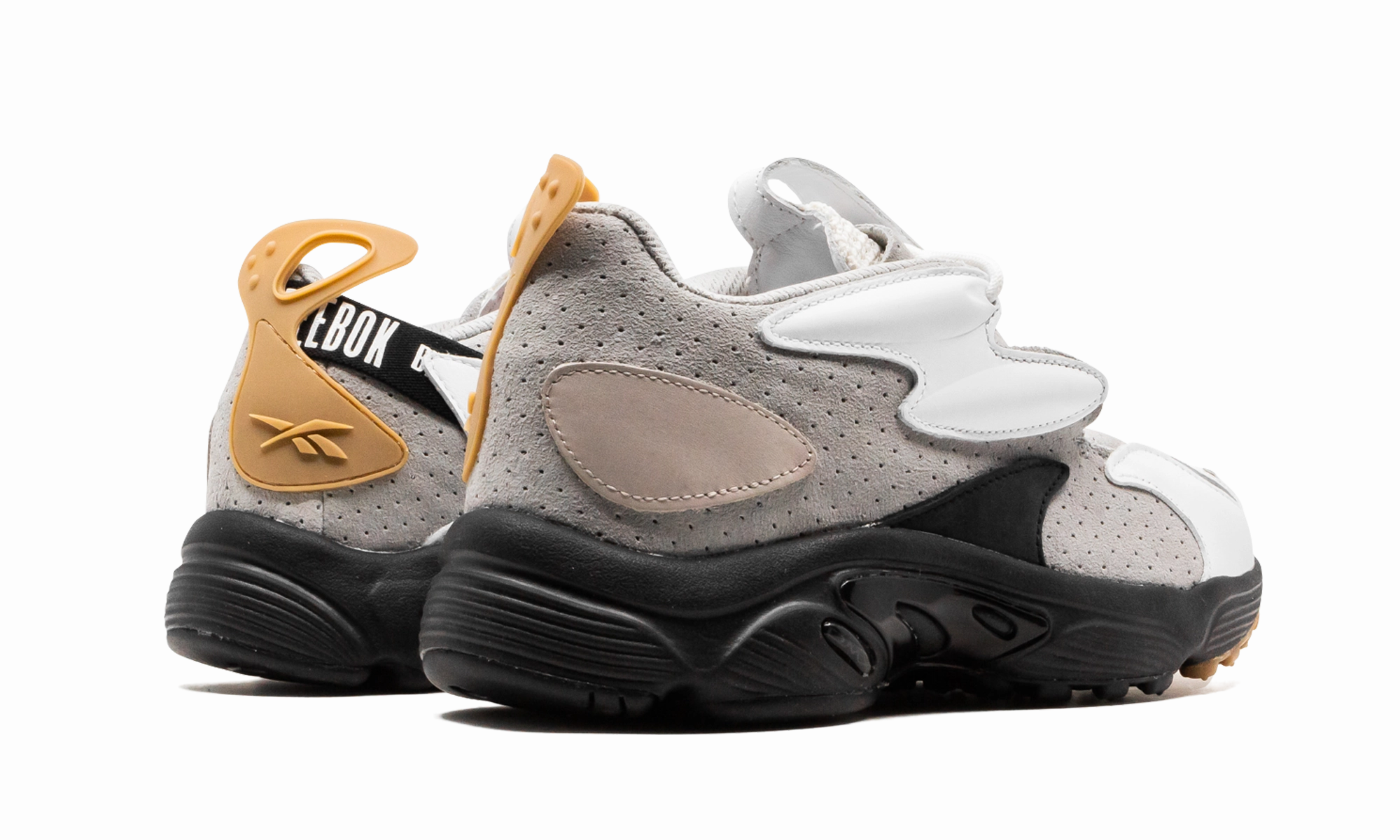 Daytona DMX Experiment 2 "Pyer Moss" windproof - design - efficiency shoes