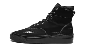 Kelly Oubre Jr. x Skid Grip High "Chase the Drip" Spin Hike Flex Hike