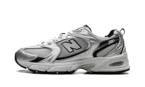 530 "Silver Grey" Marathon Day Strong Hike