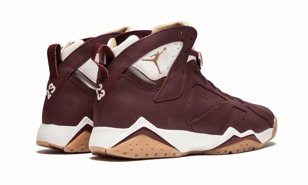 Air Jordan 7 Retro C&C "Cigar" Dirt - road running