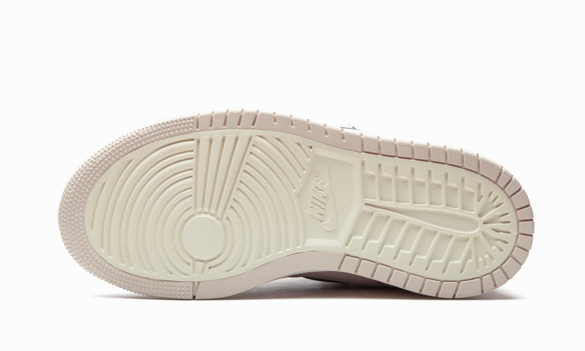 AIR JORDAN 1 HIGH ZOOM CM WMNS "Summit White" warm weather