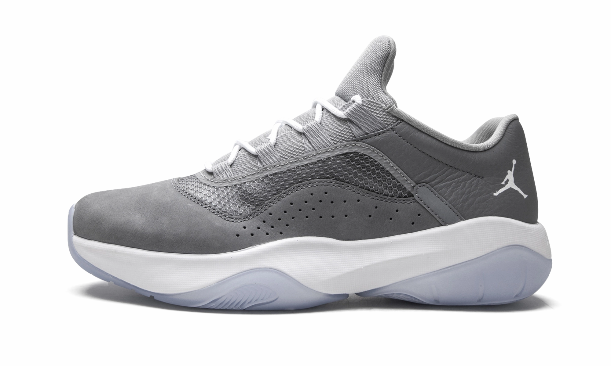 Air Jordan 11 CMFT Low "Cool Grey" Soft Landing