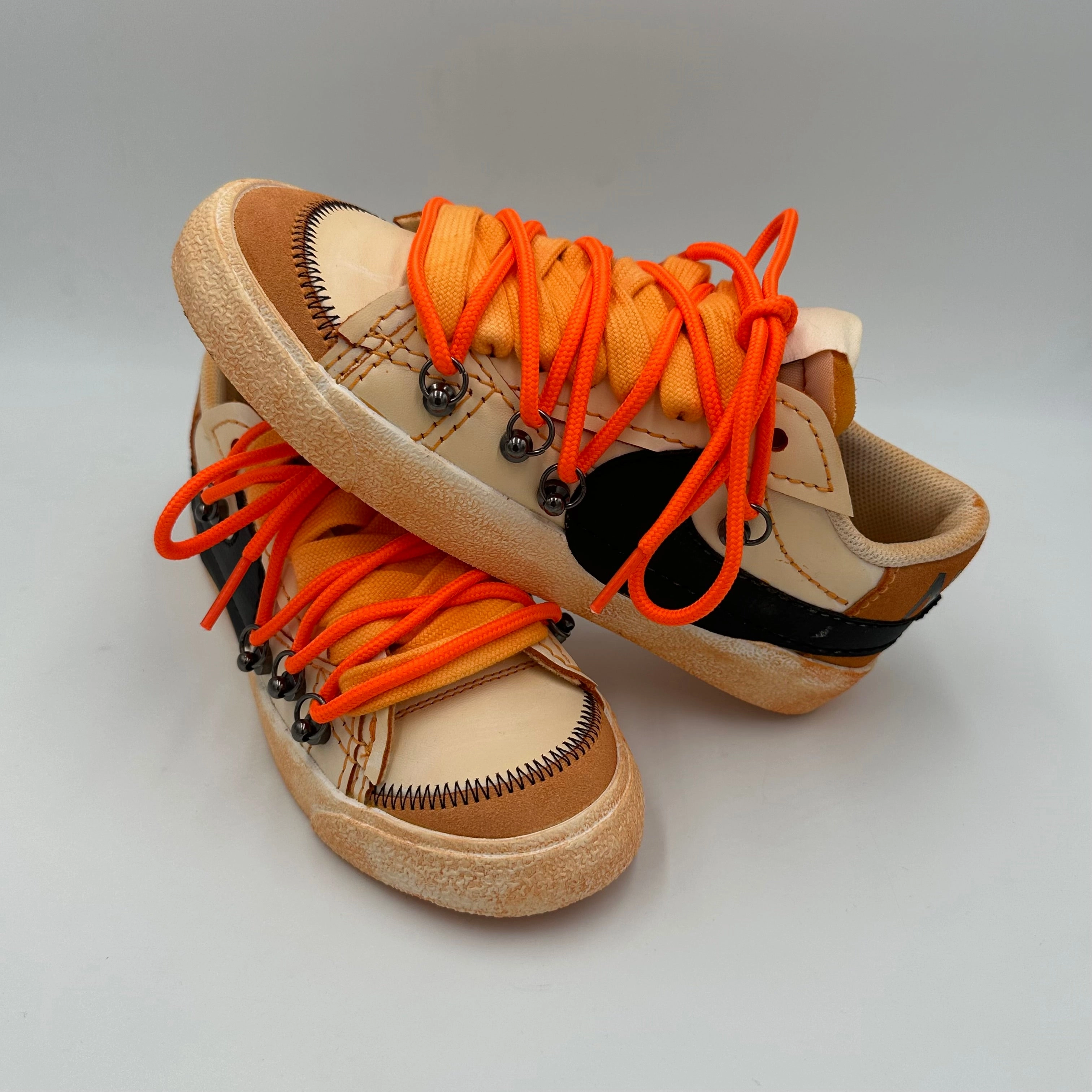 Nike Blazer Low '77 Jumbo Sunshine Orange Over Laces Orange??Genuine Leather running with a Velcro closure