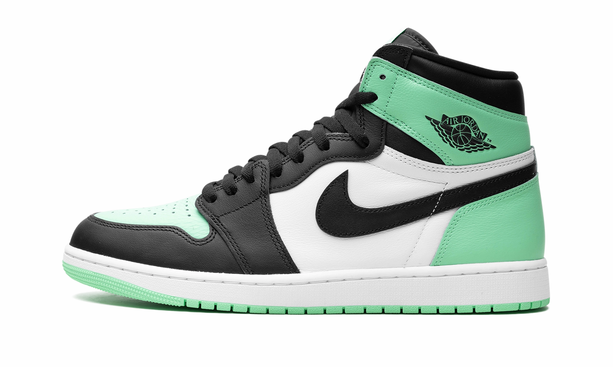 Sleek Wear Street traction Air Jordan 1 Retro High OG "Green Glow"